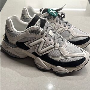 New Balance White and Black Athletic Shoes